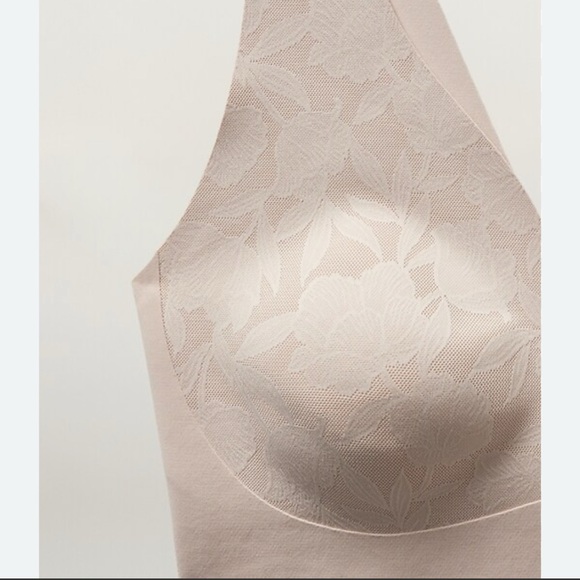 Athleta Ritual Lace Plunge Bra - Picture 4 of 9